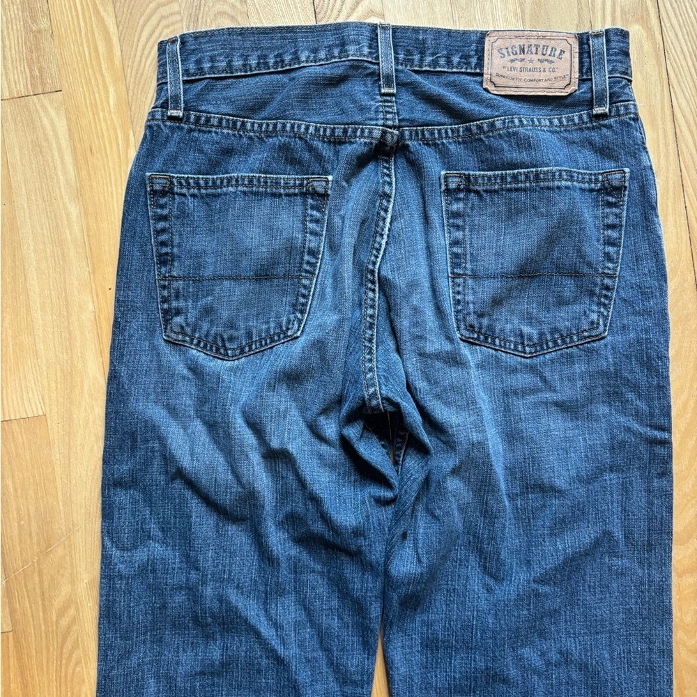 Signature Levi Relaxed Straight Blue Jeans - Picture 4 of 6